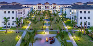 Grand Central Gallery 1