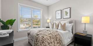 The Sloan Gallery 14