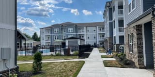 Vintage Hunters Crossing Apartments Gallery 46