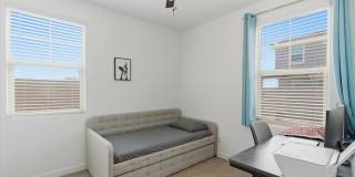 5935 S Coyote Canyon Gallery 24