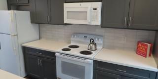 Partially Furnished Two Bedroom Condo in College Area Gallery 12