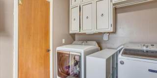 Beautiful 4-Bedroom, 1.5 Bathroom Home Gallery 11