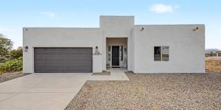 208 S Montgomery Place Gallery 1