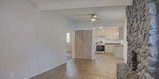 Recently Updated West Tulsa Home! Gallery 6