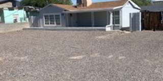 Private Backyard & Prime South Phoenix Location! Gallery 3