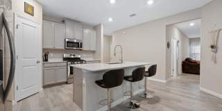 1780 AMBERLY Drive Gallery 14