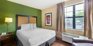Akron - Copley - East Gallery 6