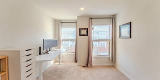 42506 DOGWOOD GLEN Square Gallery 41