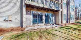 Room in 3 Bedroom Home at Arlyn Cir Gallery 4