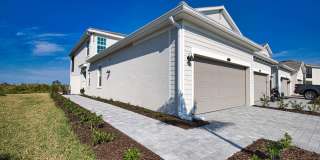 Golf Transfer New Construction 3-Bedroom 2-Bathroom First Floor Coach Home in the desirable Wellen Golf and Country Club – Minutes from Downtown Wellen Park and Braves Stadium! Gallery 9