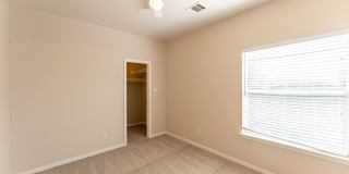 Charming 3/2 Home in Westchester Park!!! Gallery 12
