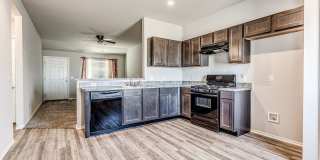 Cute home in Mustang schools + 3 bedrooms + 2 bathrooms Gallery 11