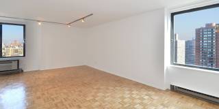 1623 Third Avenue Gallery 1