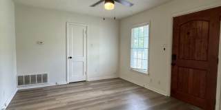 2/1 COMING SOON -NEWLY RENOVATED Gallery 13