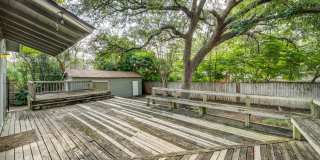 TERRELL HEIGHTS COTTAGE Gallery 24