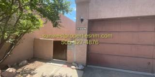 2 Bed, 2 Bath Townhouse Gallery 1