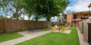 Coral Bay Gallery 21