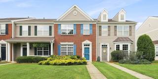 Coming Soon! 2BR/2.5BA | Renovated Townhome | Private Parking | Pets Allowed! Gallery 1