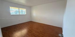 20200 NE 27th Ct Gallery 9