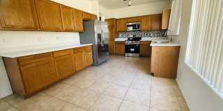 13561 W Ironwood Street Gallery 5