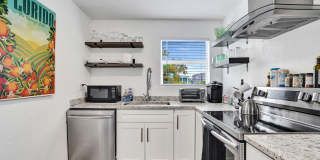 311 SE 3rd Avenue Gallery 11