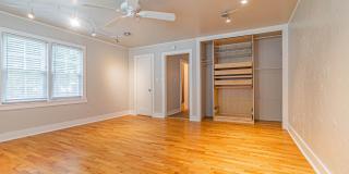 Beautifully remodeled campus home! Gallery 18