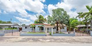 11950 SW 182nd Ter 11950 SW 182nd Ter Gallery 1