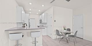 1190 Eucalyptus Dr Gallery 8