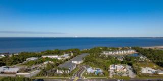 Riverwalk Grand Gallery 31