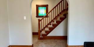 Available Feb 15th! Spacious 3–4 Bedroom Home in Prime Central Location Gallery 1