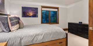 342 Ridge Road Gallery 24