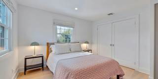 110 Sleepy Hollow Lane Gallery 22