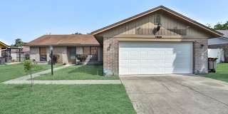 3 bedroom/ 2 bathroom home on the Westside! Gallery 1