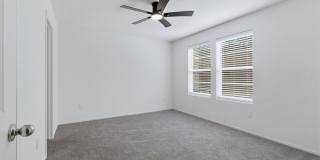 8667 Luxuriant Avenue Gallery 16