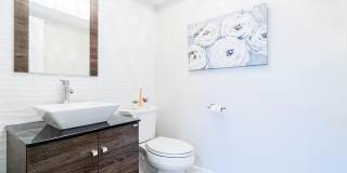 4243 N Miller Road Gallery 12