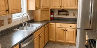 246 Howard st 3 bed 1 bath 246 Howard st 3 bed 1 bath Gallery 8