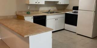 The Oaks Apartments Gallery 1