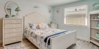 Fully Furnished 2BR/2BA Sarasota Home – Move-In Ready with Entertainment Room Near Siesta Key! Fully Furnished 2BR/2BA Sarasota Home – Move-In Ready with Entertainment Room Near Siesta Key! Gallery 15