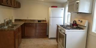 Grand Rapids N.W. Downtown 2 Bdrm Bungalow Gallery 14