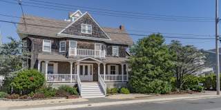 34 4th Avenue Gallery 2