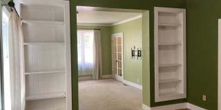 21 College Street Gallery 8