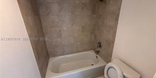 10854 N KENDALL DR Gallery 6
