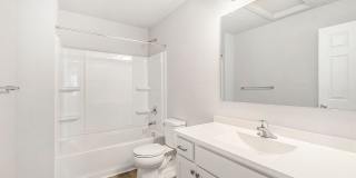 137 W Mason Street Gallery 14