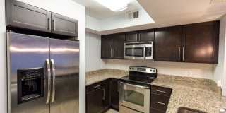 Updated one bed/one bath E Cap Condo, in-unit washer/dryer Gallery 7
