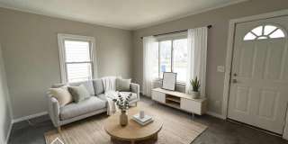 Stunning 3 bedroom / 1.5 bathroom house now available for rent! Gallery 3