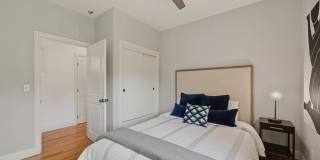 2491 Spring Mountain Road Gallery 40