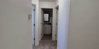 Remodeled 3 Bed / 2.5 Bath Townhome in Great Location Gallery 30
