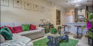 1542 N Alamo Gallery 5