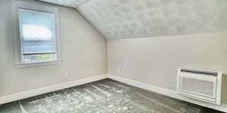 85 Pine Street Gallery 22