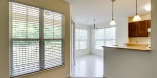 Affordable Housing - Winslow Pointe Gallery 13